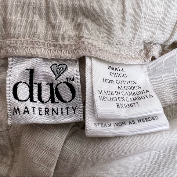 5/$25 Duo Maternity crop pants size small - Picture 3 of 3